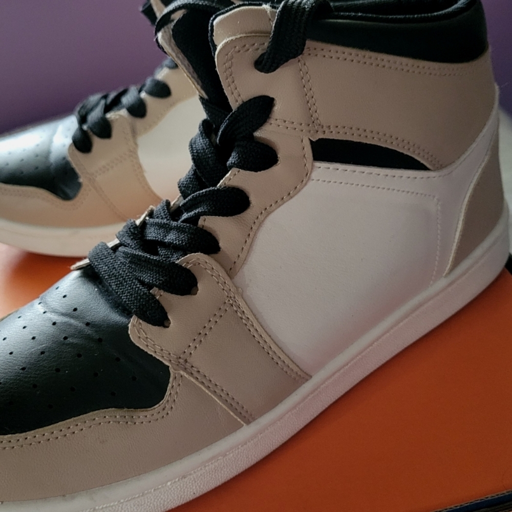 High-top lace up sneakers